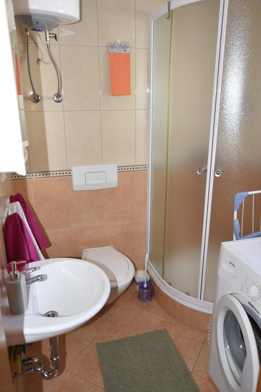 Apartman Sena 보디체 외부 사진