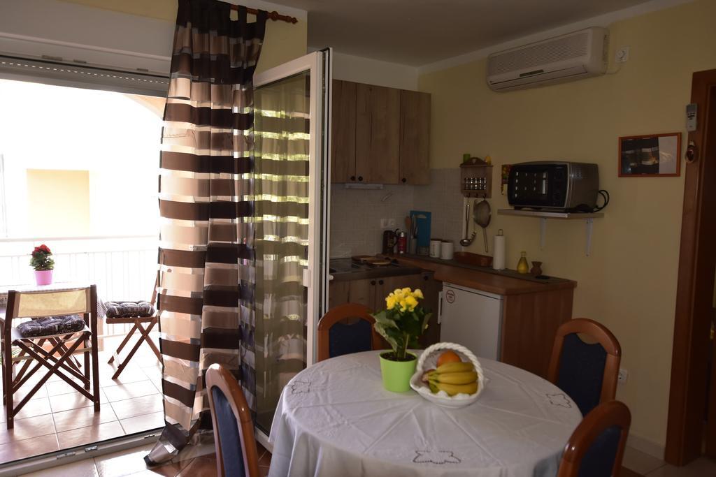 Apartman Sena 보디체 외부 사진