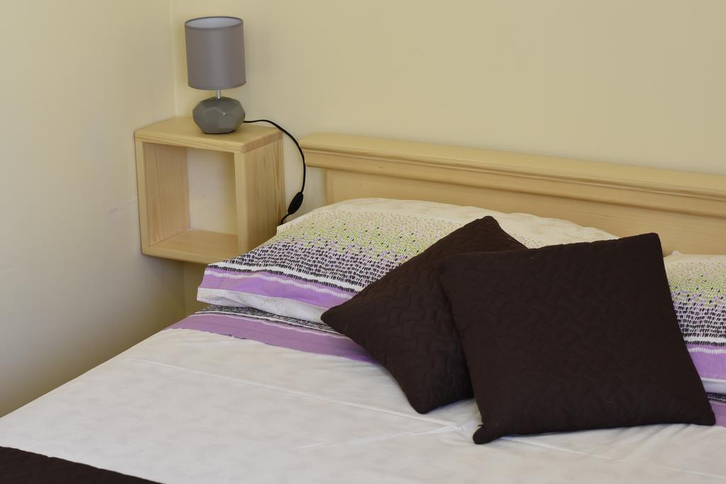 Apartman Sena 보디체 외부 사진